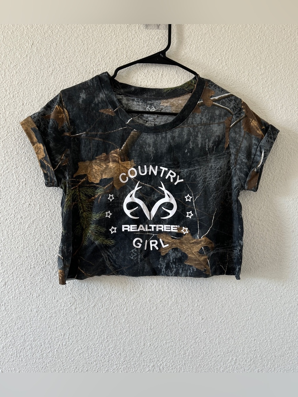 RealTree Camo Graphic Cropped T-shirt Women’s Jr. Medium Gray